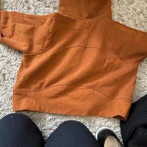Lululemon sweatshirt